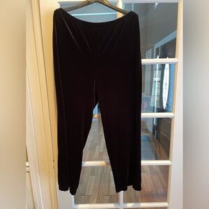 Notations Dressy dark black velour pull on pants.